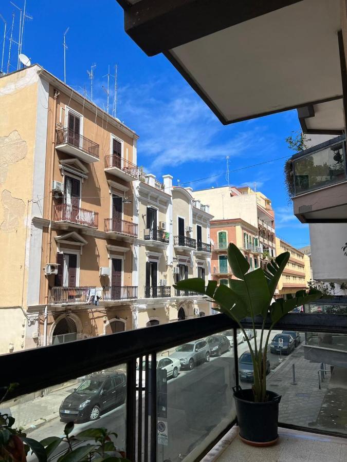 Garibaldi Plaza - Scardicchio Maisons Bari Extérieur photo